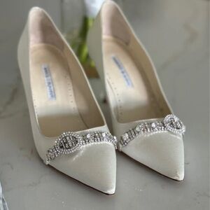 Manolo Blahnik Cream Embellished Heels